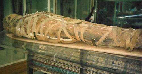 natron mummy